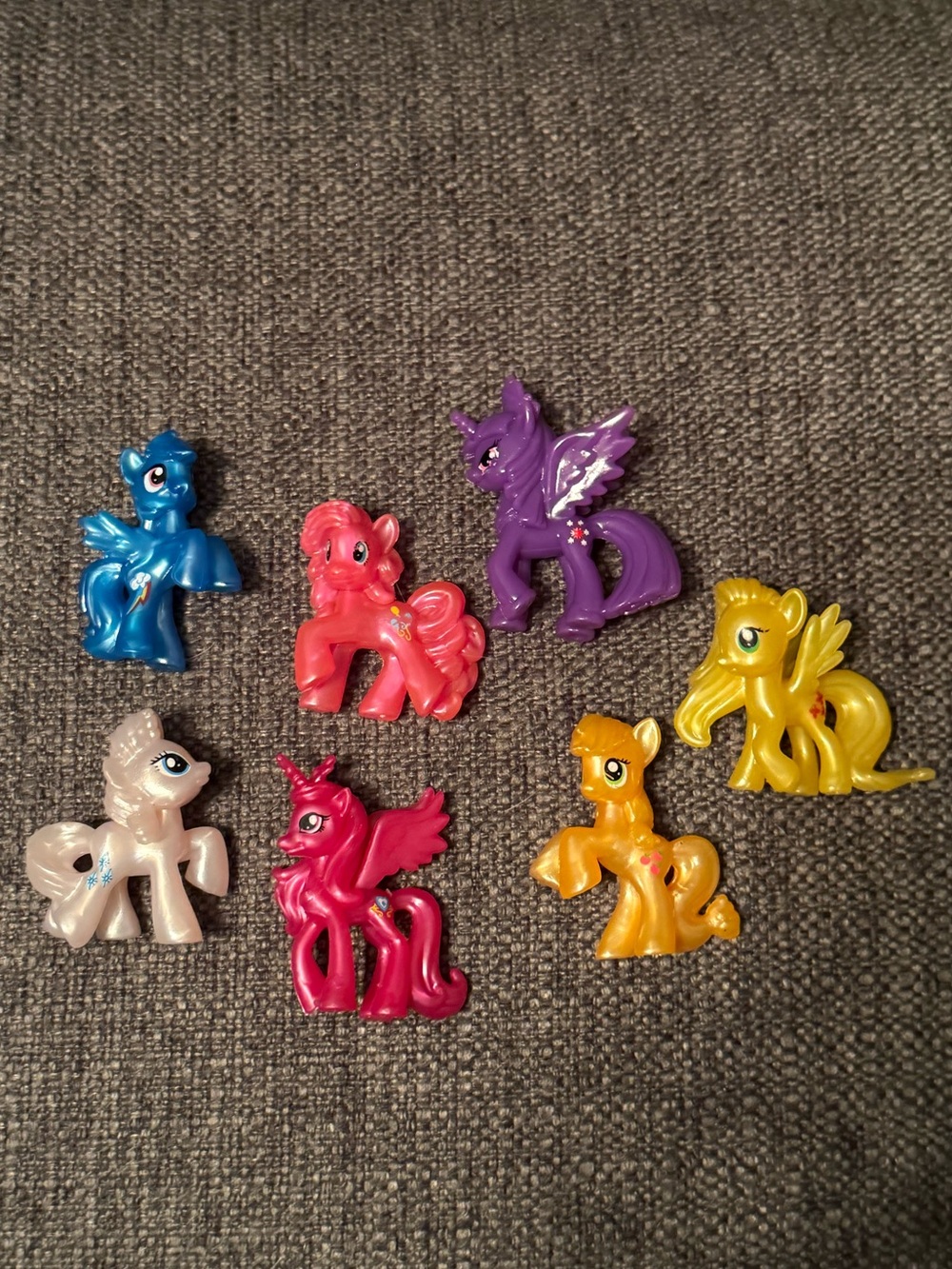 G4 mlp mini rainbow figures